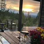 Hummelfjell, Os *